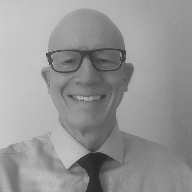 Andrew Grice – Gerente sénior de ventas de sistemas Andrew Grice – Senior Systems Sales Manager