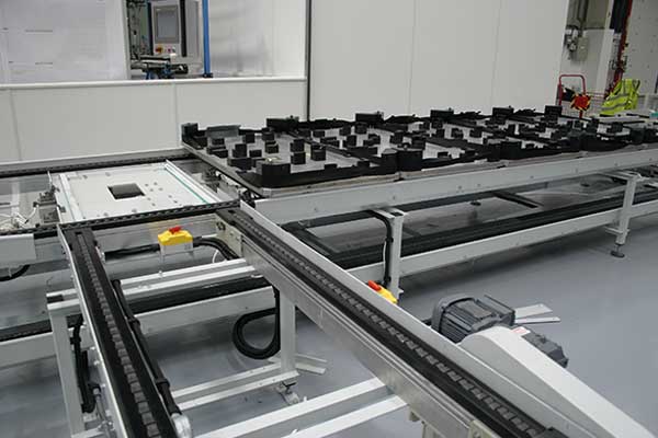 Transportadores de palés y de cadena para trabajo pesado Amber Automation